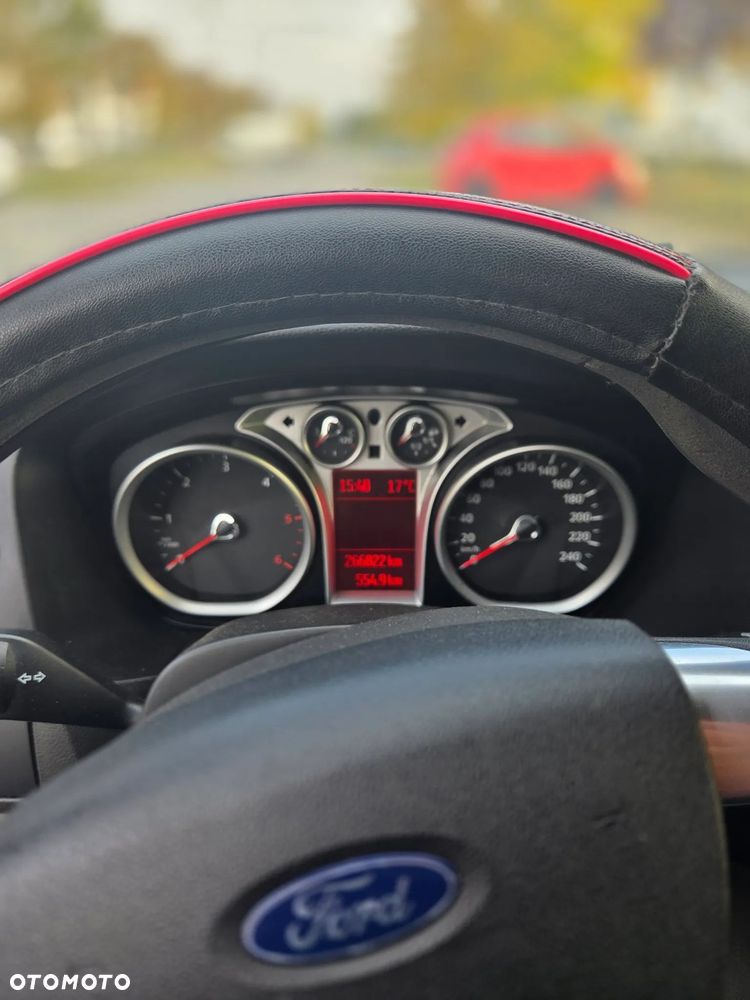 Ford Focus - 12