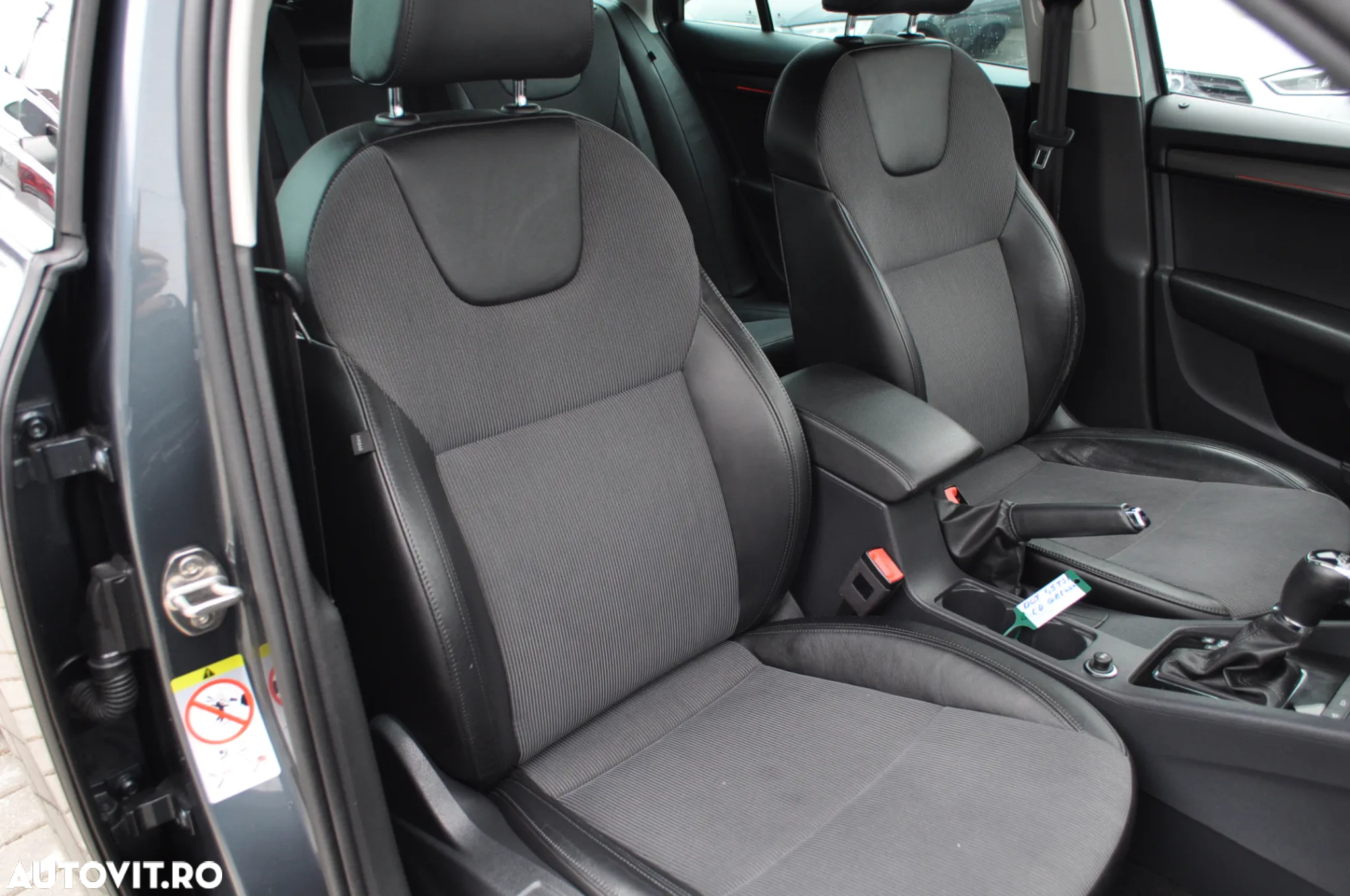 Skoda Octavia Combi 1.5 TSI ACT DSG Style - 22