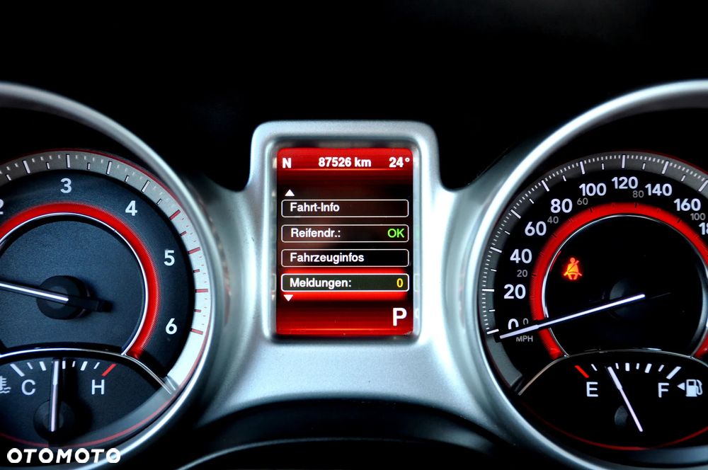 Fiat Freemont 2.0 Multijet 16V DPF Automatik Allrad Black Code - 40
