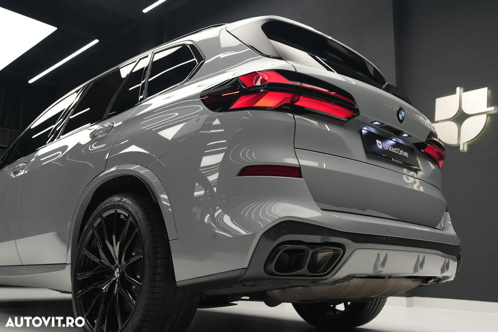 BMW X5 M M60i xDrive - 33