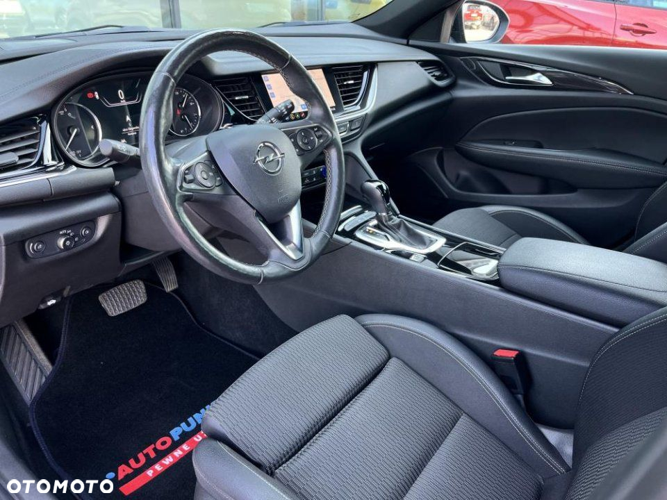 Opel Insignia - 15