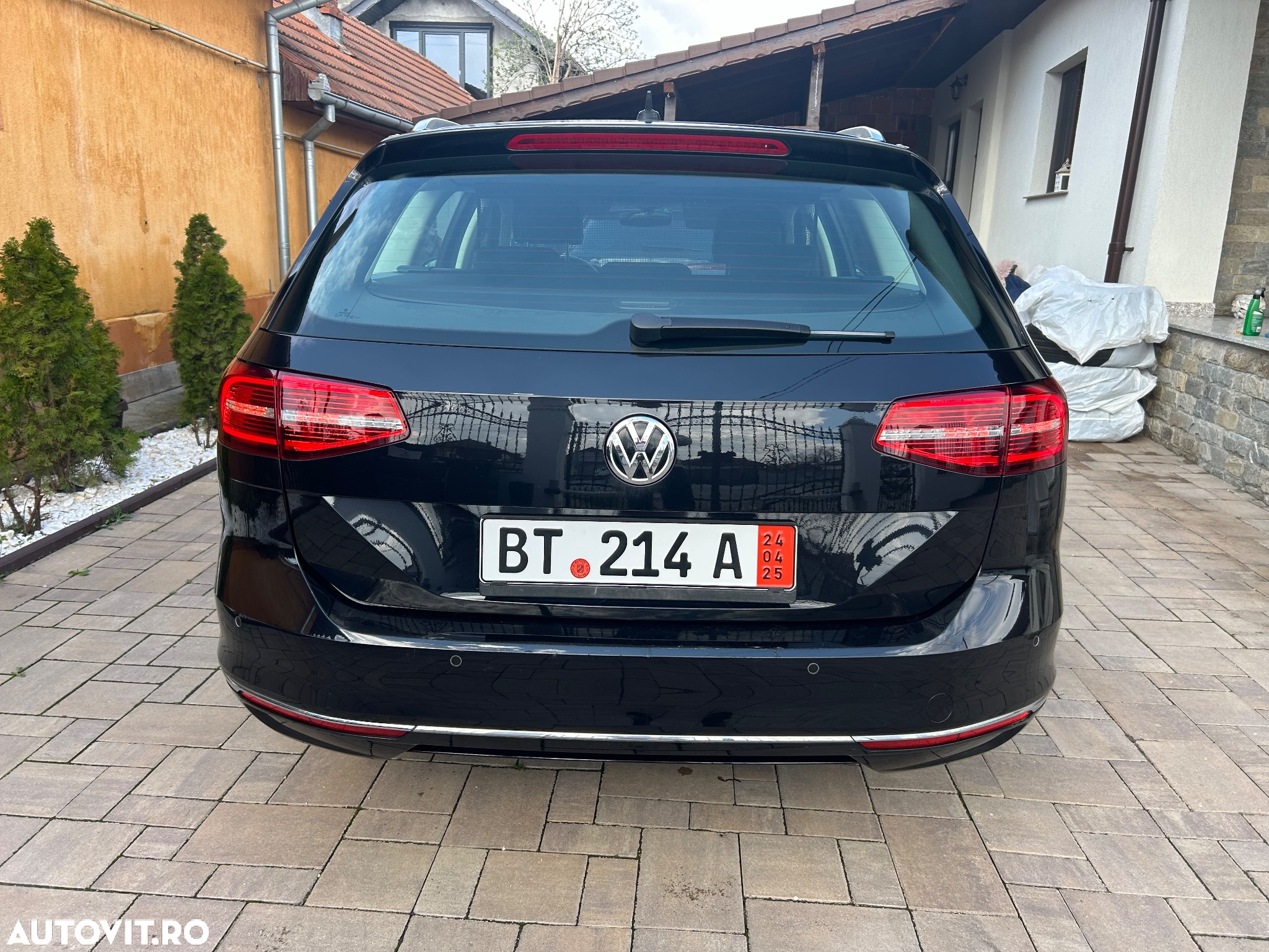 Volkswagen Passat - 5
