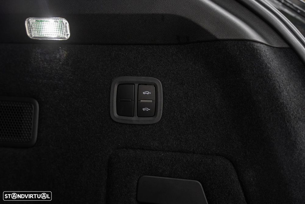 Porsche Cayenne Standard - 22