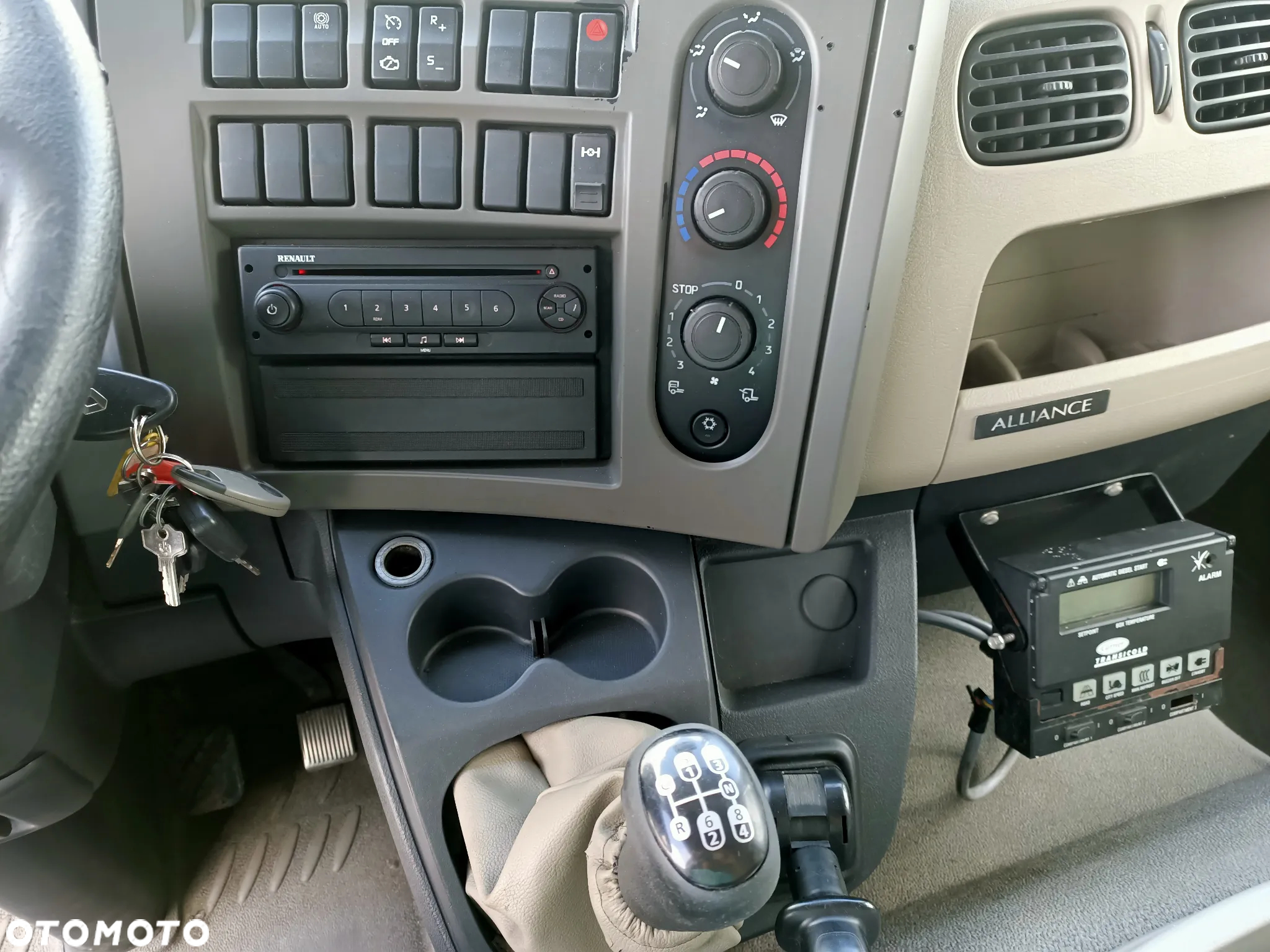 Renault Midlum 4X2 Chłodnia 18 Palet Supra 950 MT Dwie Komory - 19