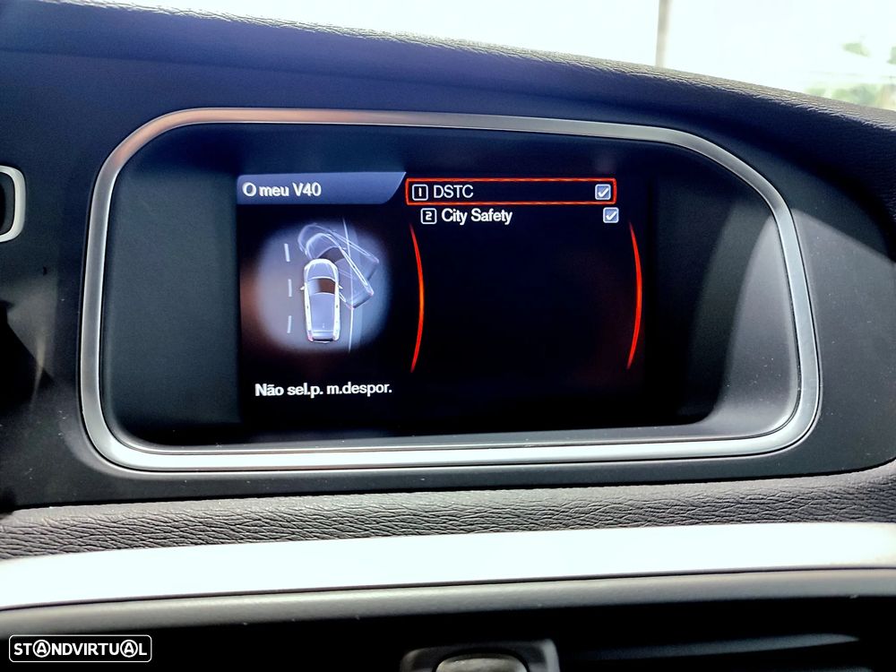 Volvo V40 1.6 D2 Kinetic Eco - 19