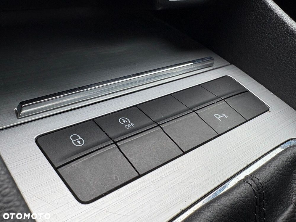 Skoda Octavia 1.5 TSI ACT Ambition - 26