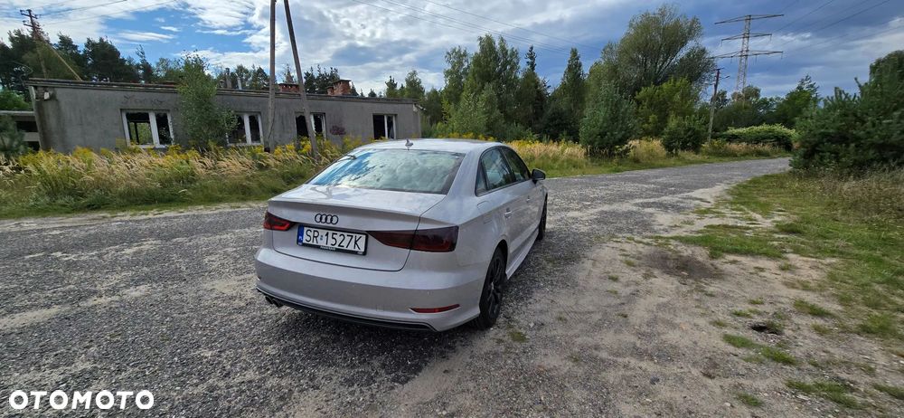 Audi A3 Sportback 2.0 TDI Ambiente - 3