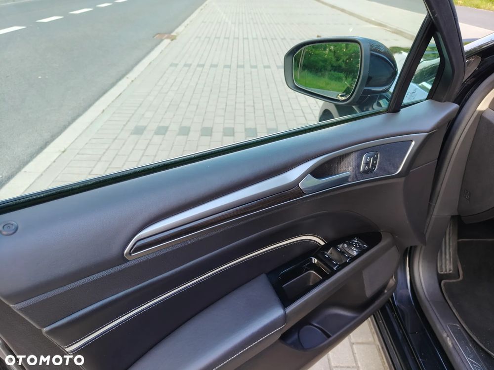 Ford Mondeo 2.0 Start-Stopp CVT Vignale - 23