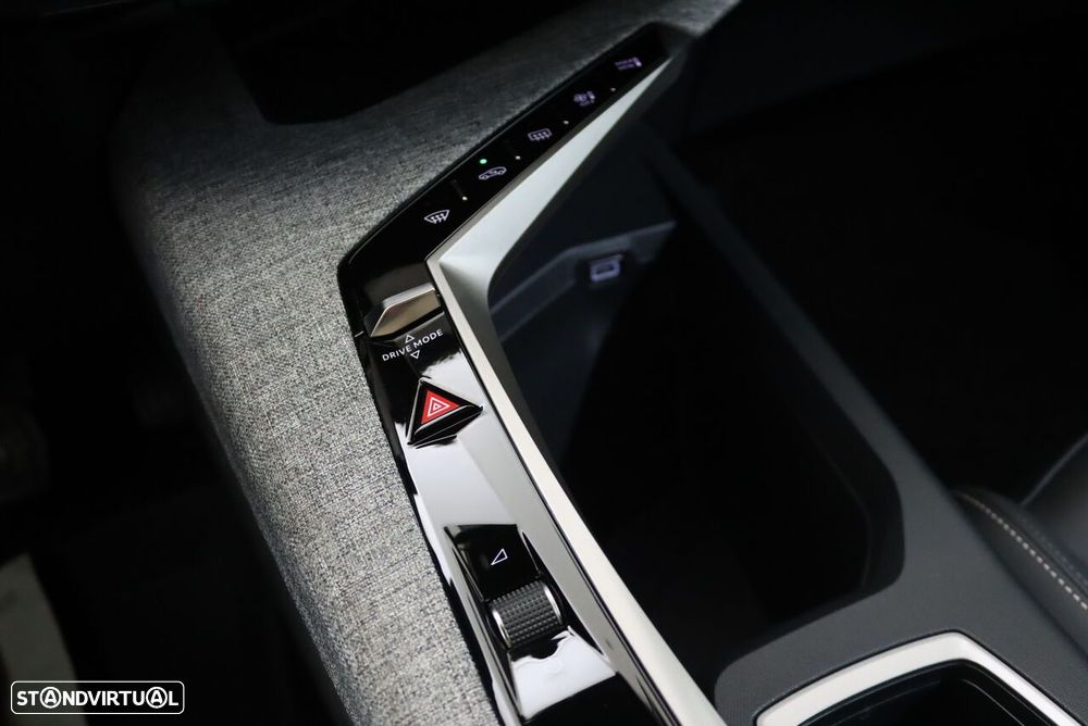 Peugeot 3008 Hybrid 145 e-DSC6 Allure - 17