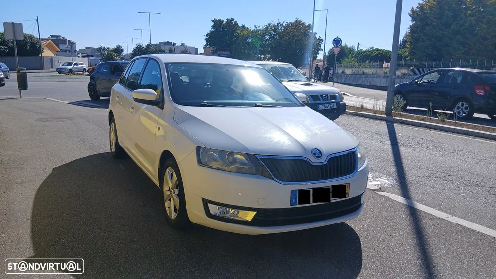 Skoda Rapid Spaceback 1.2 TSi Elegance - 2