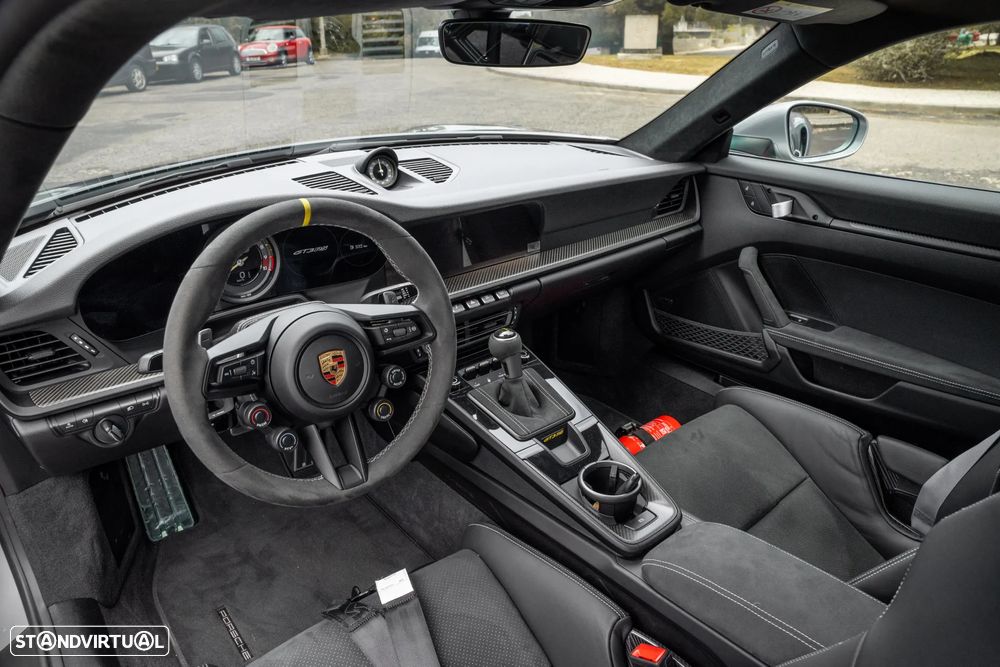 Porsche 911 (992) GT3 RS - 16