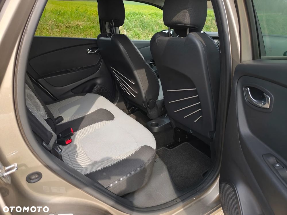 Renault Captur 1.2 TCe Intens EDC - 12