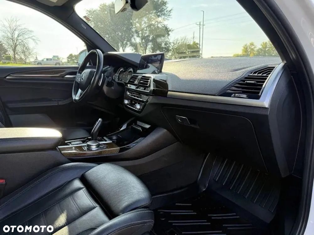 BMW X3 - 13