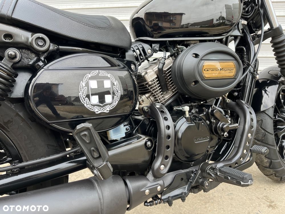 Hyosung GV - 16