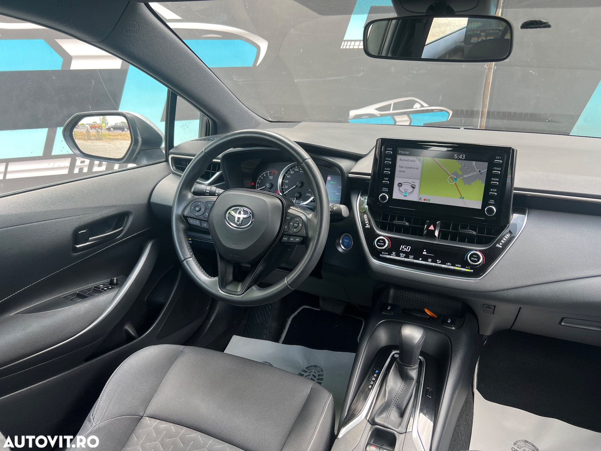Toyota Corolla 1.8 Hybrid Touring Sports Comfort - 8
