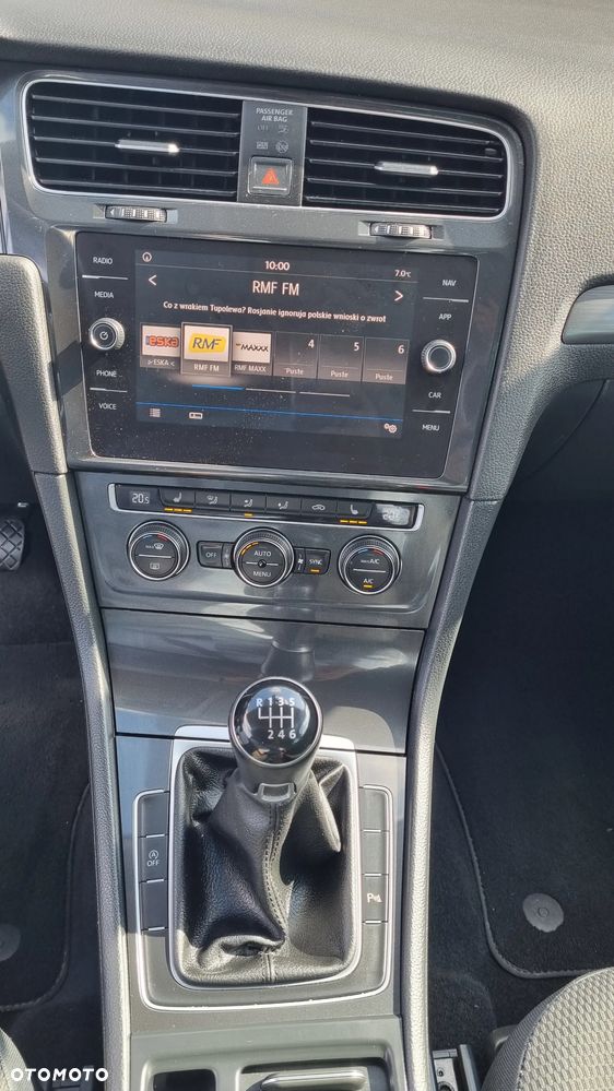 Volkswagen Golf 2.0 TDI (BlueMotion Technology) Comfortline - 18