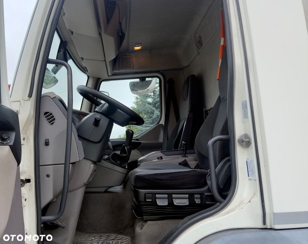 DAF LF 280 // XARIOS 500 /// Chłodnia /// Winda Dhollandoa - 11
