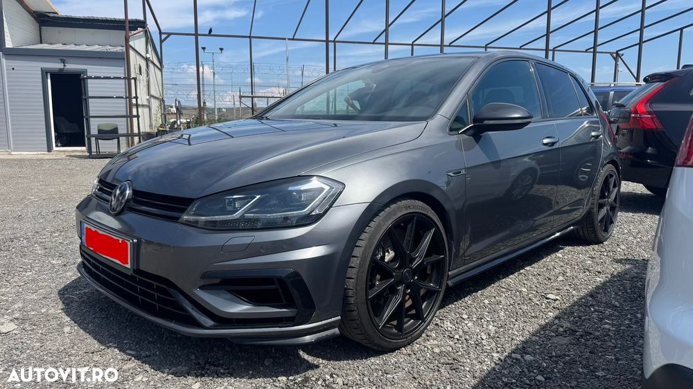 Volkswagen Golf - 3