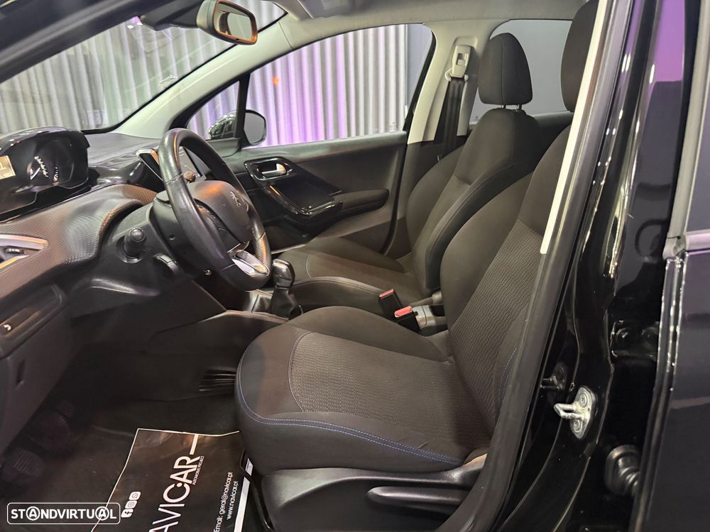 Peugeot 208 PureTech 82 Start & Stop Style - 8