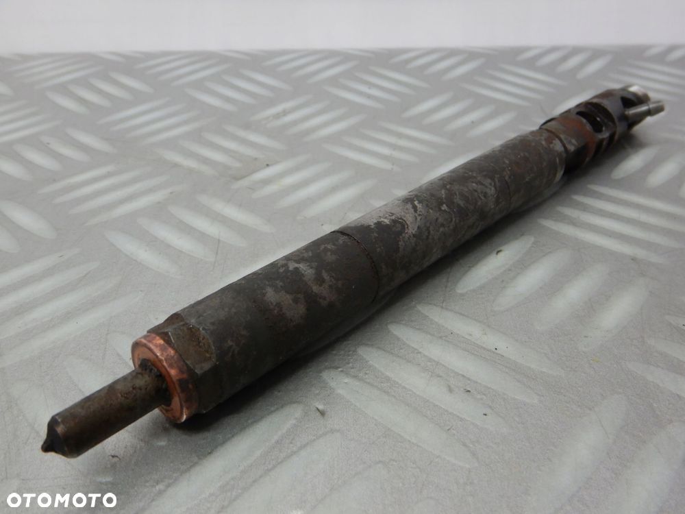 Wtrysk Wtryskiwacz Ssang Yong Rodius I 04-13 2.7 XDI A6650170221 EJBR04401D - 1