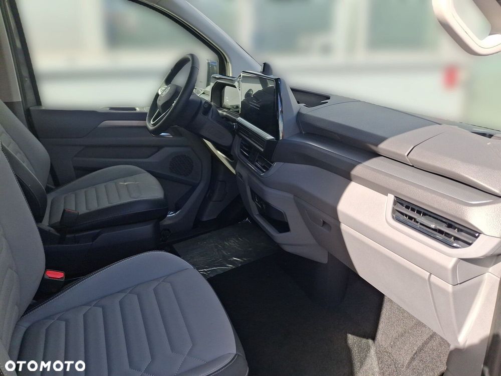 Volkswagen Caravelle - 34