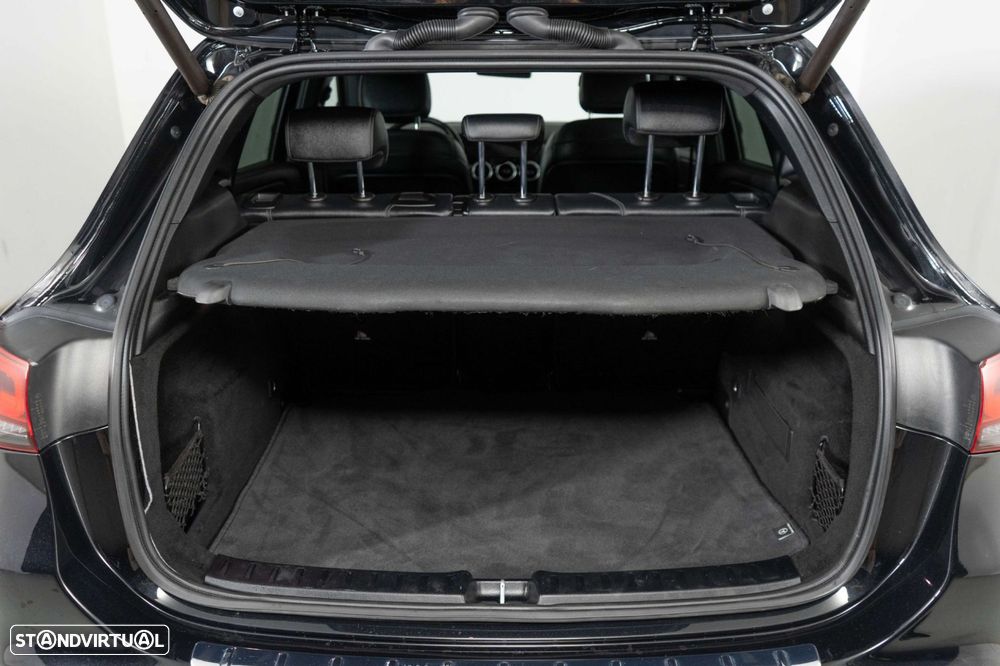 Mercedes-Benz GLA 250 e Style - 13