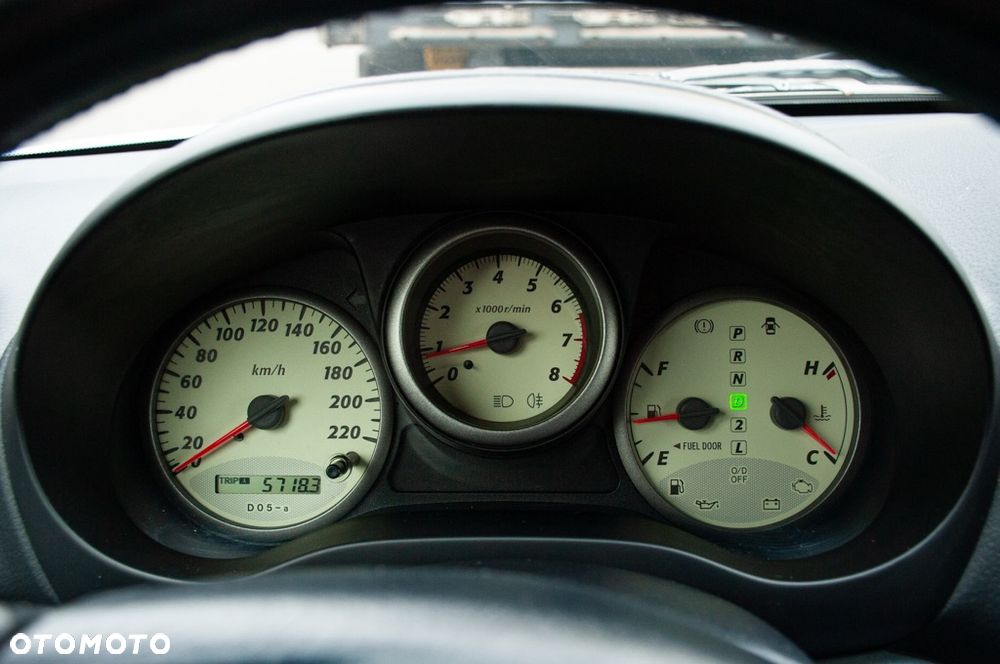 Toyota RAV4 2.0 VVT-i Prestige - 31