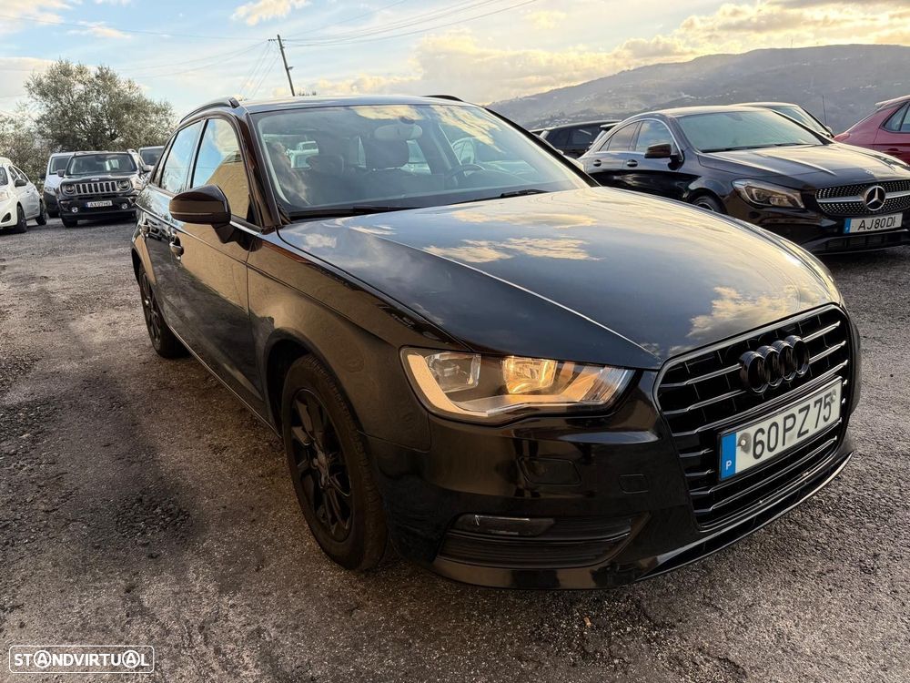 Audi A3 Sportback 2.0 TDI Attraction - 4