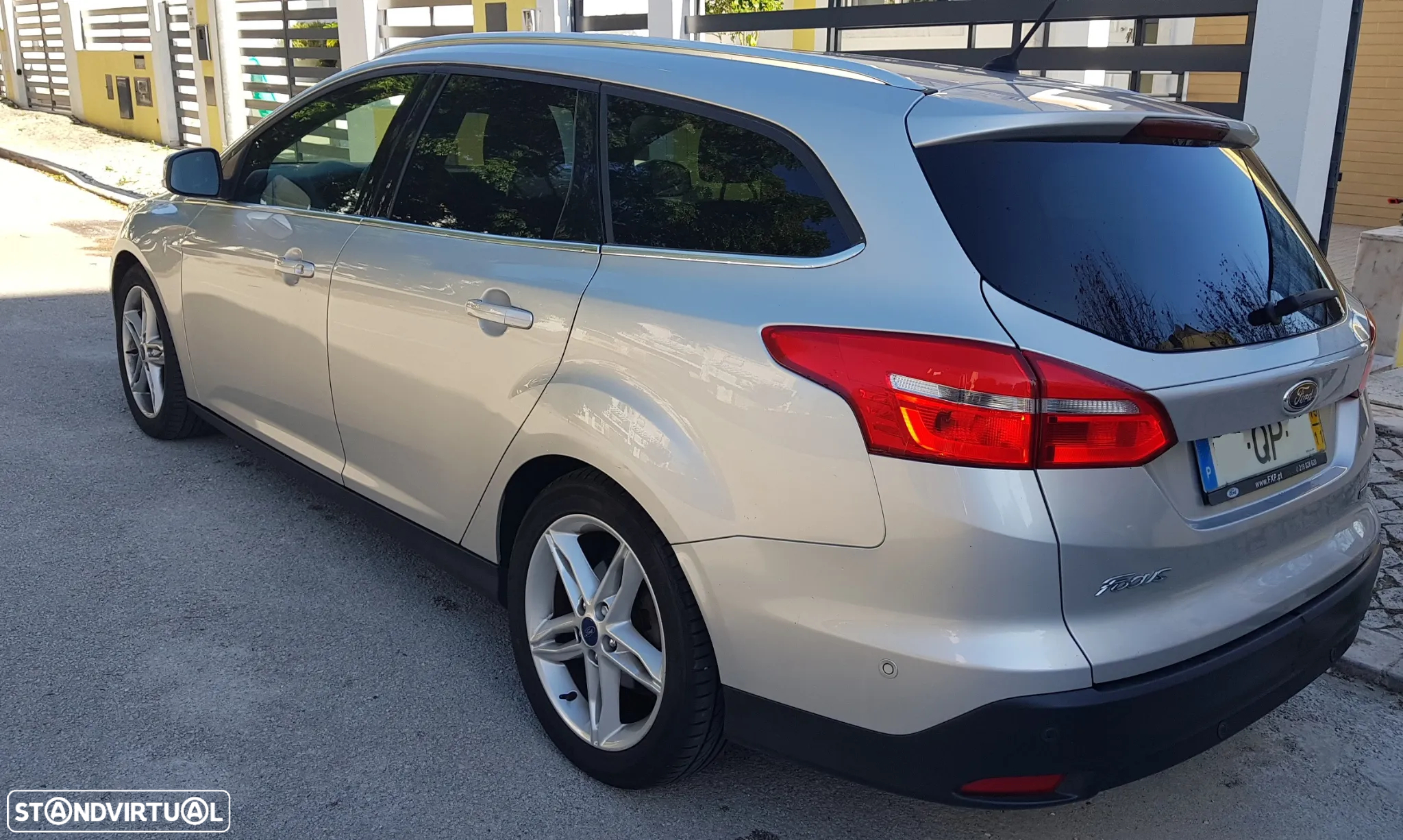 Ford Focus SW 1.0 SCTi Titanium - 4