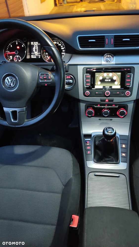 Volkswagen Passat 2.0 TDI Comfortline Optimum - 7