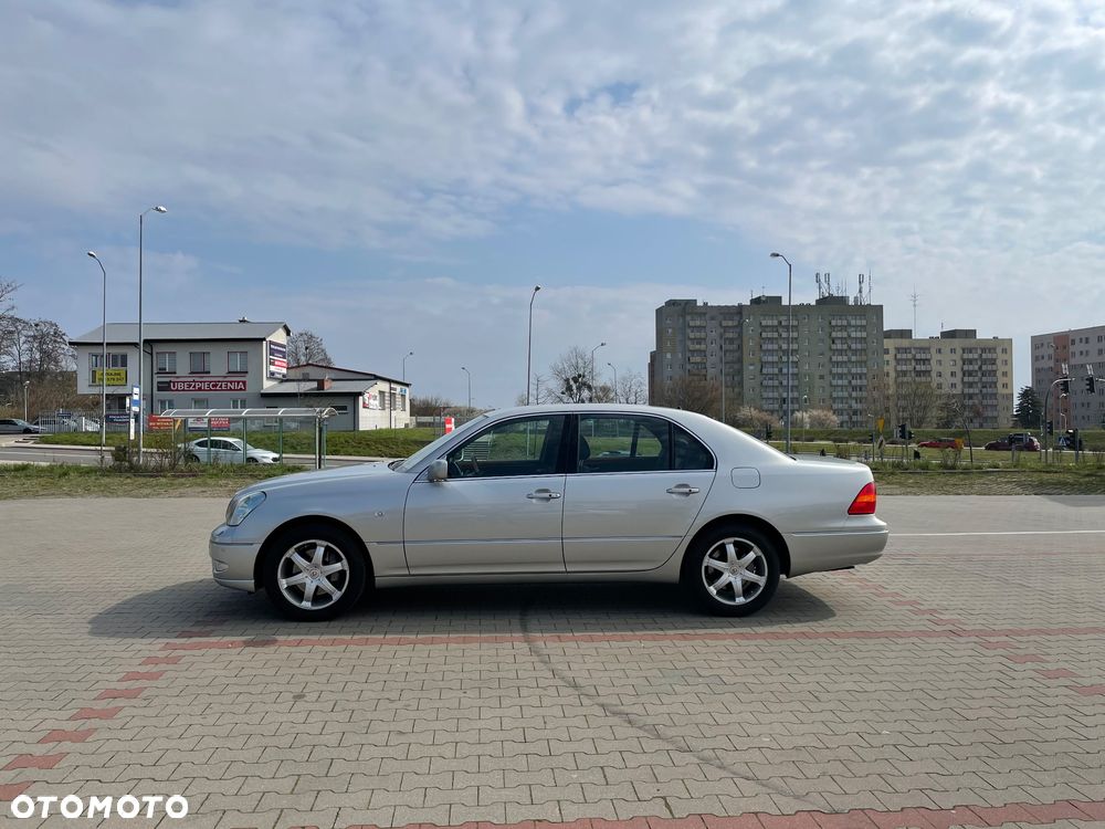 Lexus LS High Class - 7