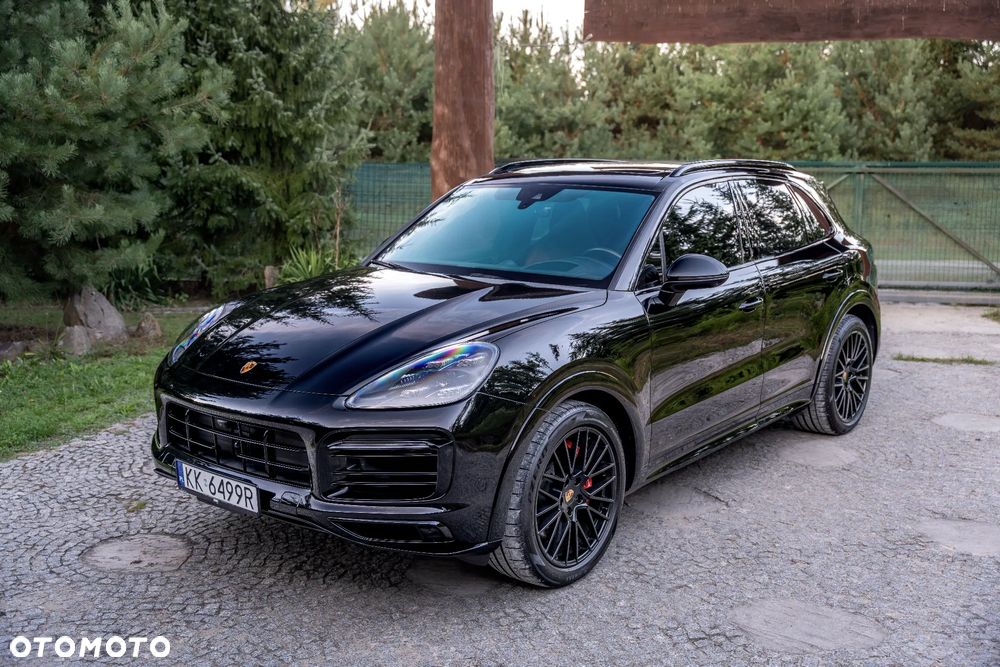 Porsche Cayenne GTS - 13