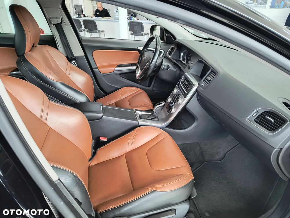 Volvo S60 - 13