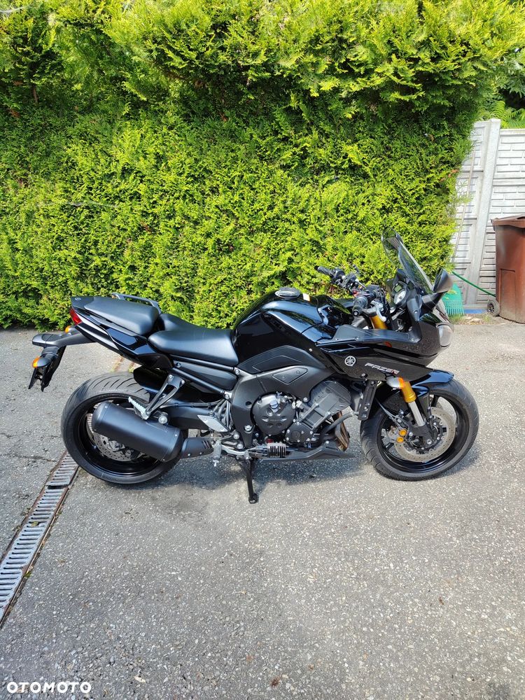 Yamaha FZ8 - 2