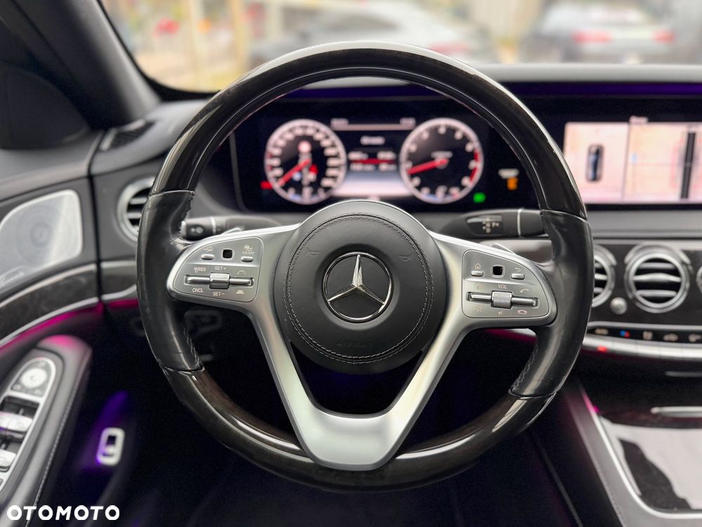 Mercedes-Benz Klasa S 560 L 4Matic 9G-TRONIC - 31