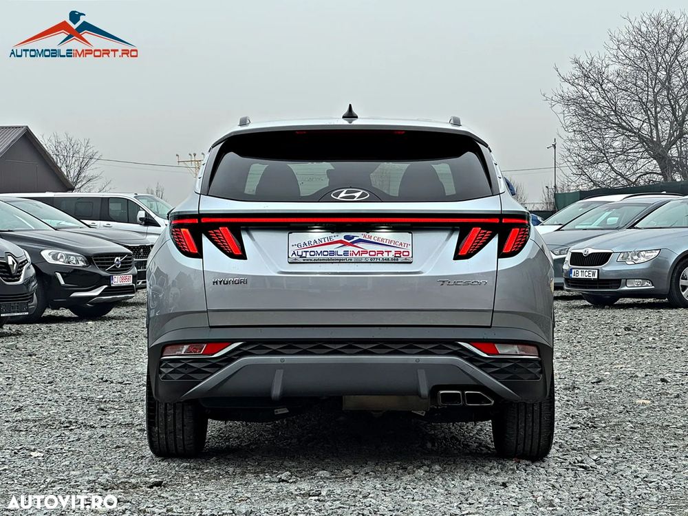 Hyundai Tucson 1.6 CRDi 48V-Hybrid 2WD DCT Select - 19