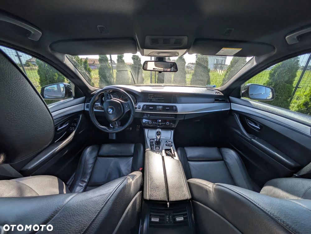 BMW Seria 5 530d Sport-Aut - 11