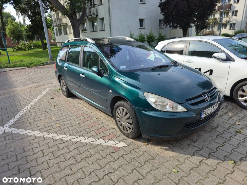 Peugeot 307 - 1