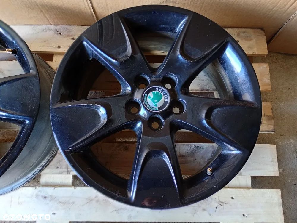 felga aluminiowa r15 6.5jx16h2 et43 5x100 skoda fabia ii 5j0601025d - 2