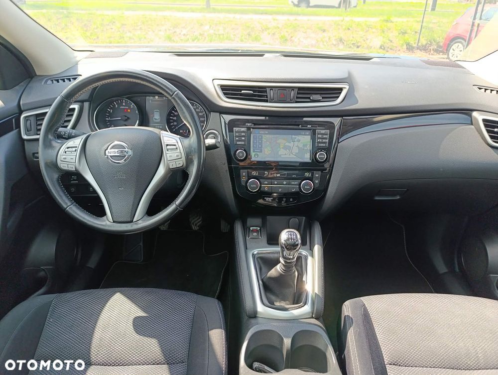 Nissan Qashqai 1.2 DIG-T N-Connecta - 18