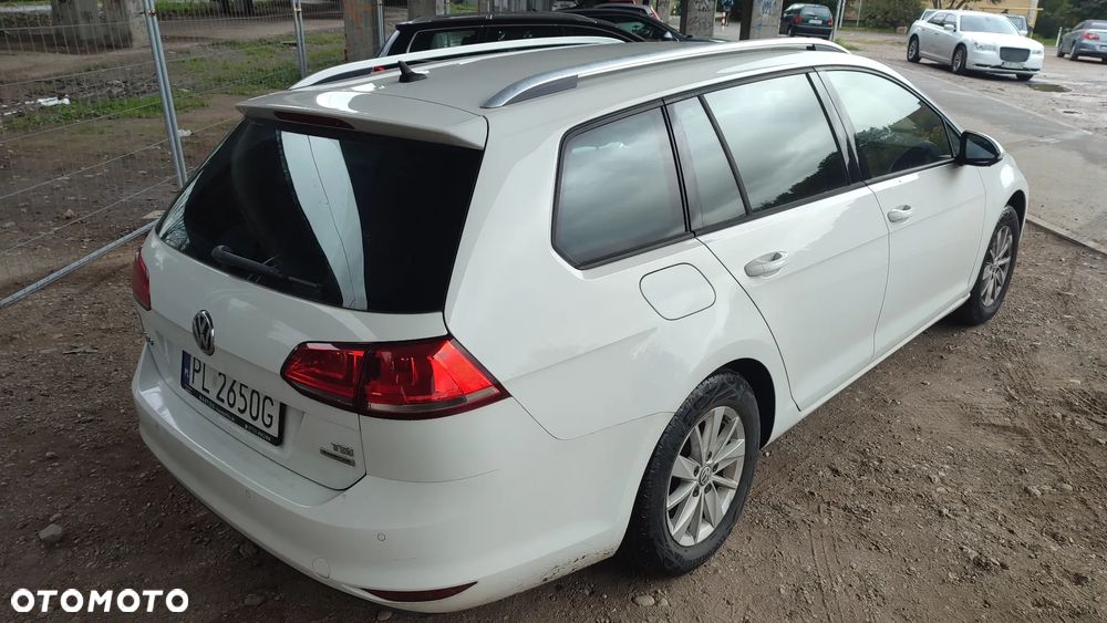 Volkswagen Golf VII 1.2 TSI BMT Comfortline - 19