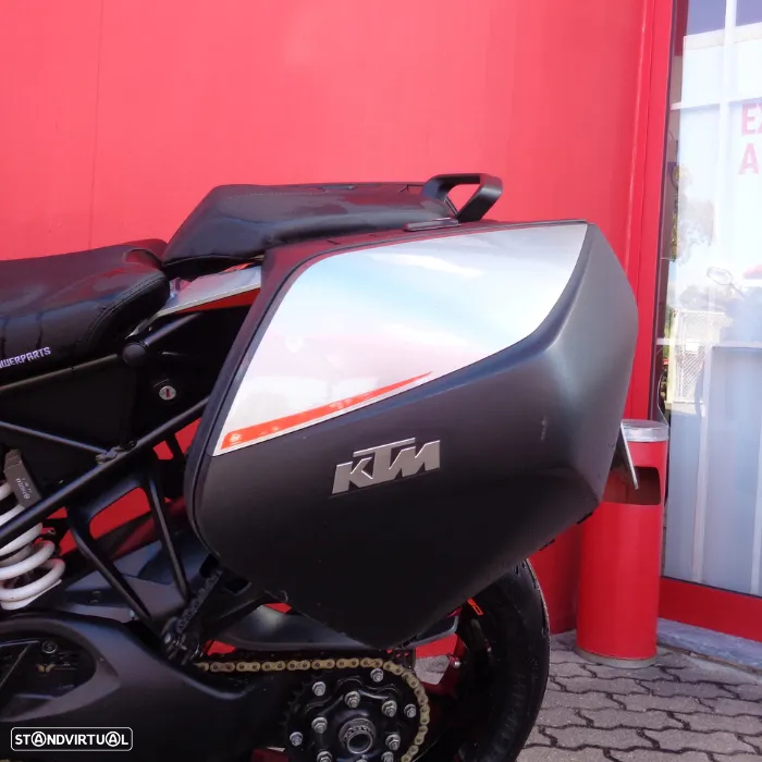 KTM Superduke 1290 - 6