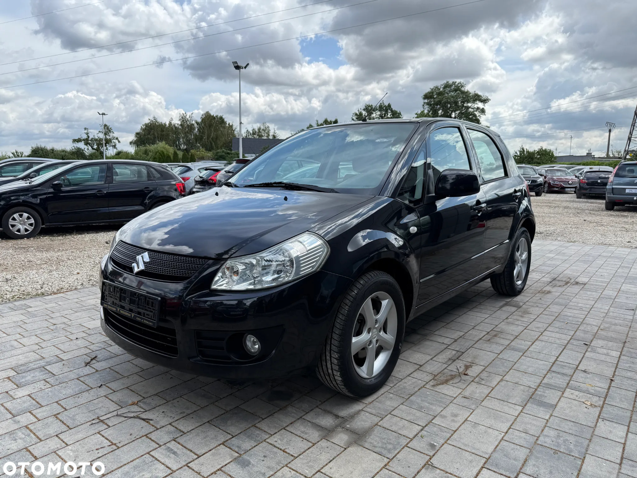 Suzuki SX4 1.6 GS / Premium - 11