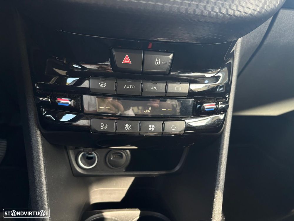 Peugeot 2008 PureTech 82 Allure - 13