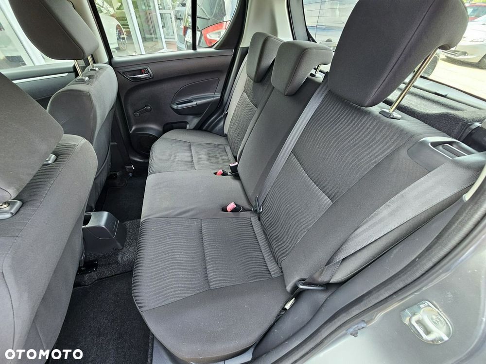 Suzuki Swift 1.2 Comfort Plus - 34