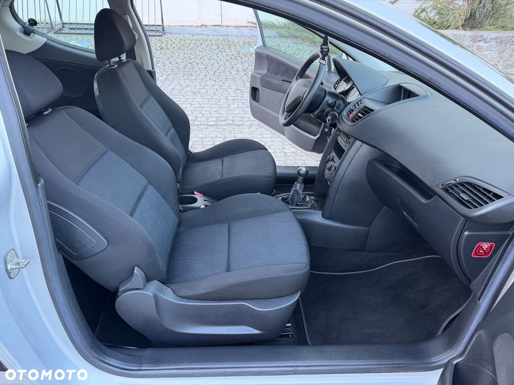 Peugeot 207 95 VTi Filou - 13