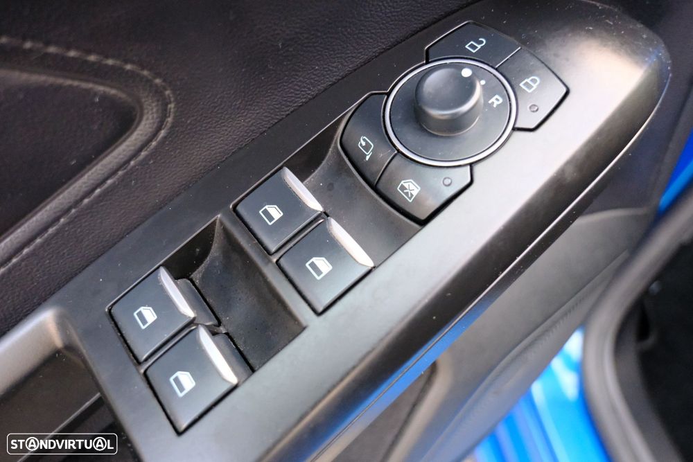 Ford Focus 1.0 EcoBoost MHEV ST-Line Aut. - 29