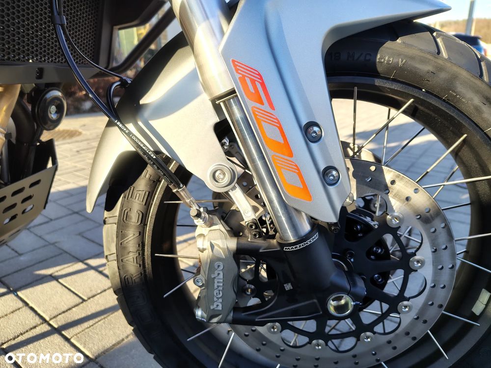 QJMOTOR SRT 600SX - 6