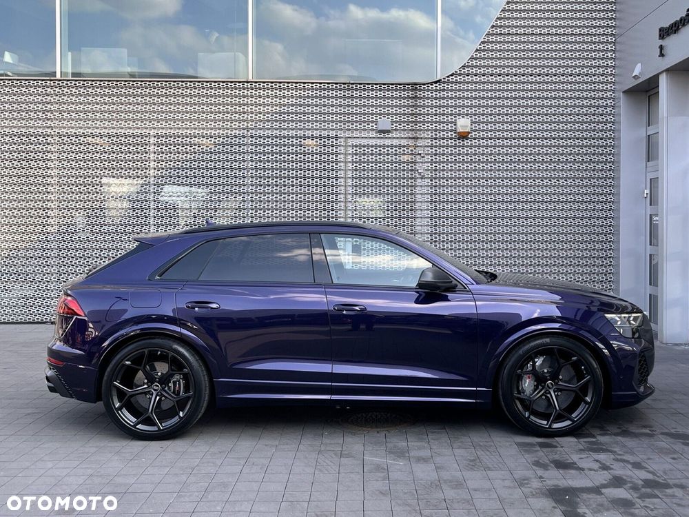 Audi RS Q8 - 2