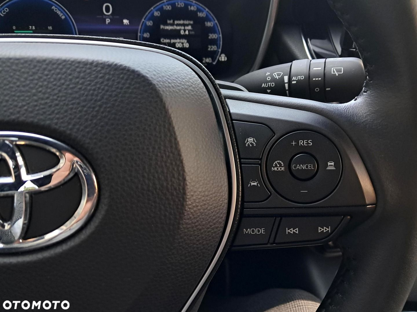 Toyota Corolla - 19